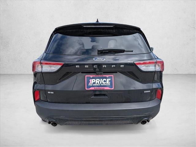 Certified 2022 Ford Escape SE w/ SE Sport Appearance Package FWD image 5