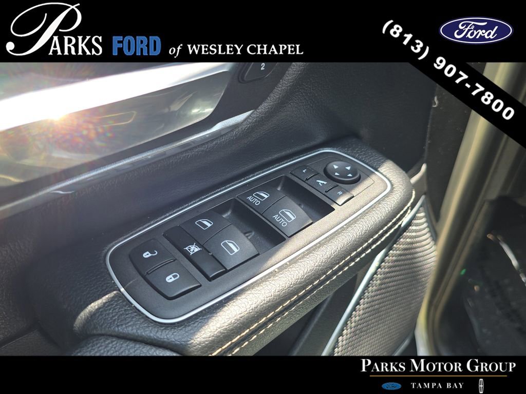 Used 2023 RAM 1500 Laramie AWD/4WD image 17