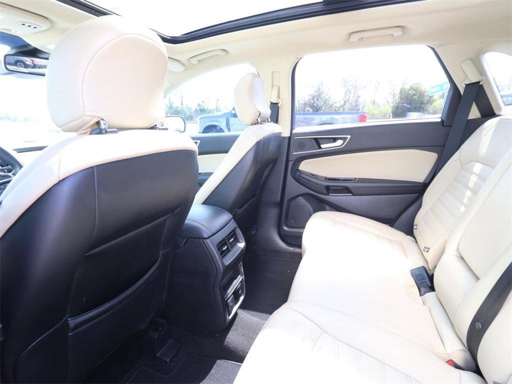 Certified 2019 Ford Edge SEL w/ Equipment Group 201A image 12