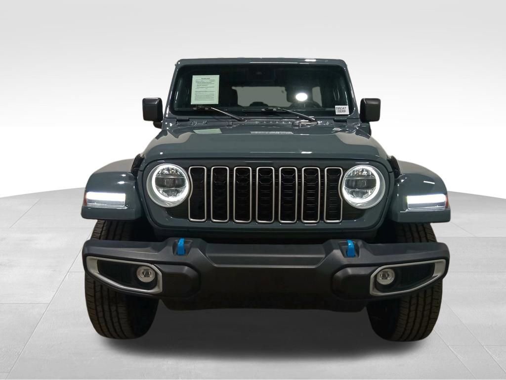 Used 2024 Jeep Wrangler Unlimited Sahara image 8