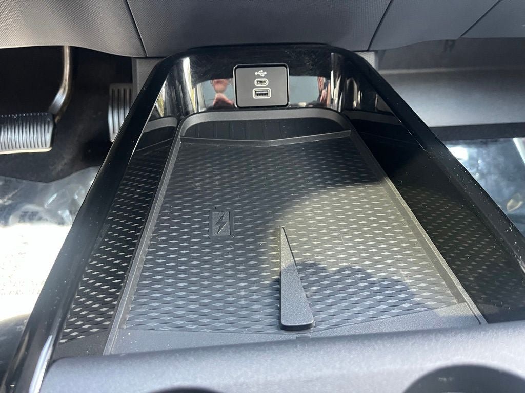Certified 2025 Ford Mustang Mach-E Premium AWD/4WD image 33