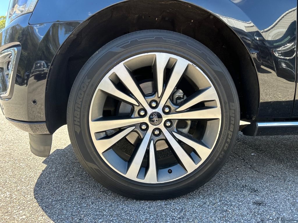 Certified 2021 Ford Expedition Platinum image 7
