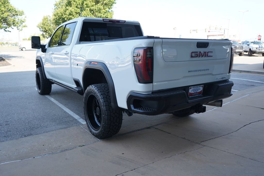 Used 2024 GMC Sierra 2500 AT4X AWD/4WD image 13