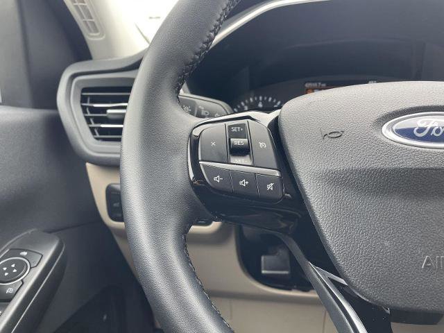 Certified 2022 Ford Escape SEL AWD/4WD image 13