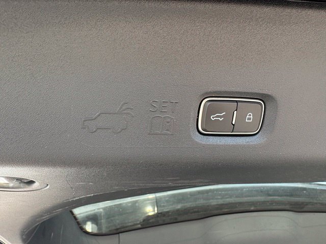 Certified 2025 Ford Expedition Active AWD/4WD image 16