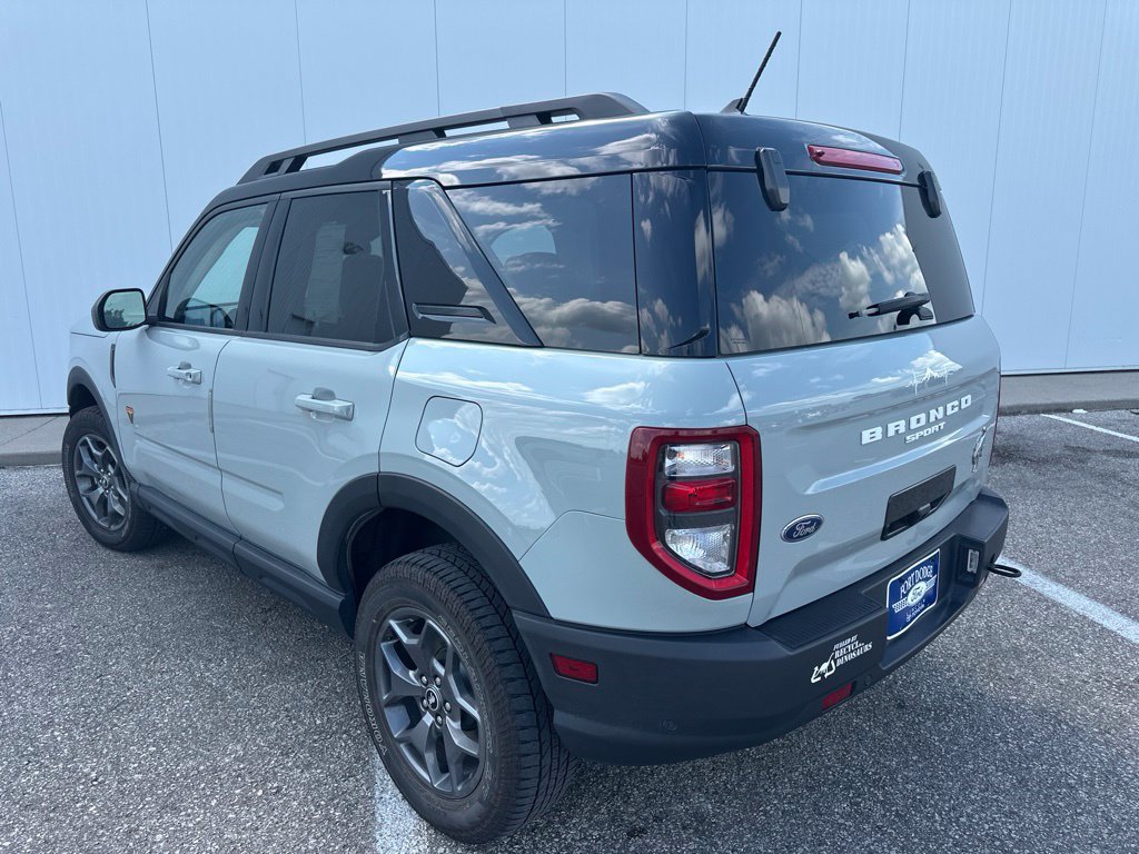 Certified 2023 Ford Bronco Sport Badlands w/ Premium Package AWD/4WD image 5