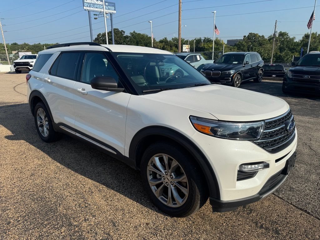 Certified 2022 Ford Explorer XLT w/ Equipment Group 202A
