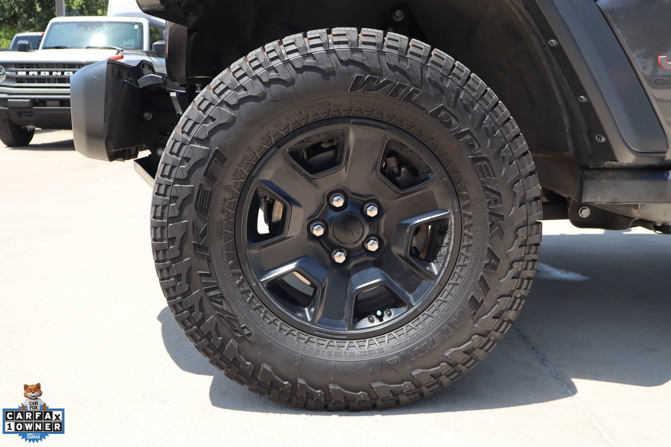 Used 2023 Jeep Gladiator Mojave w/ Trailer Tow Package AWD/4WD image 10