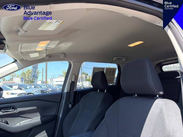 Used 2024 Nissan Rogue S FWD image 17