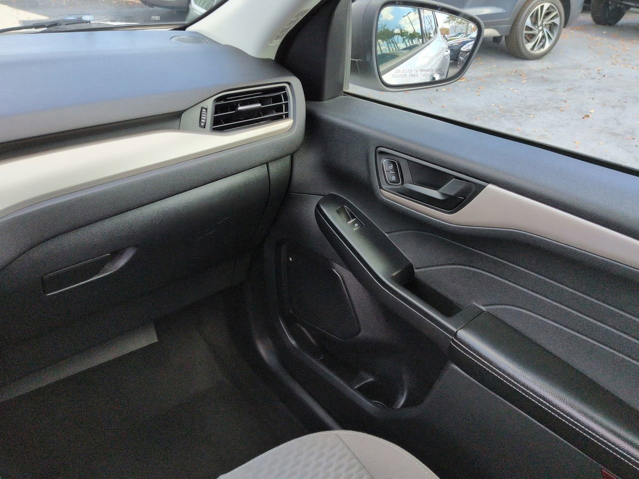 Certified 2022 Ford Escape SE w/ Convenience Package image 17