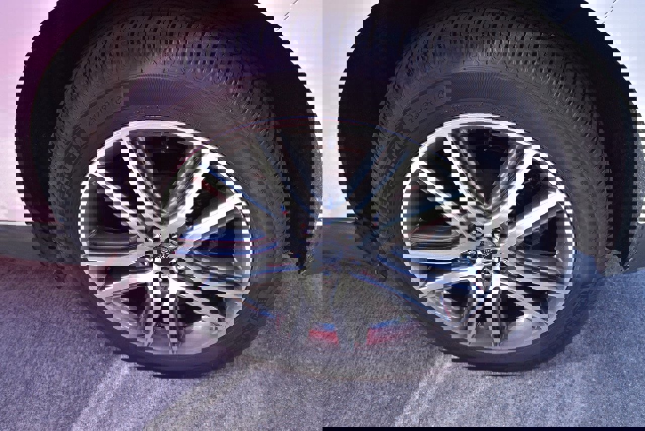 Certified 2021 Ford Edge Titanium w/ Equipment Group 301A image 12