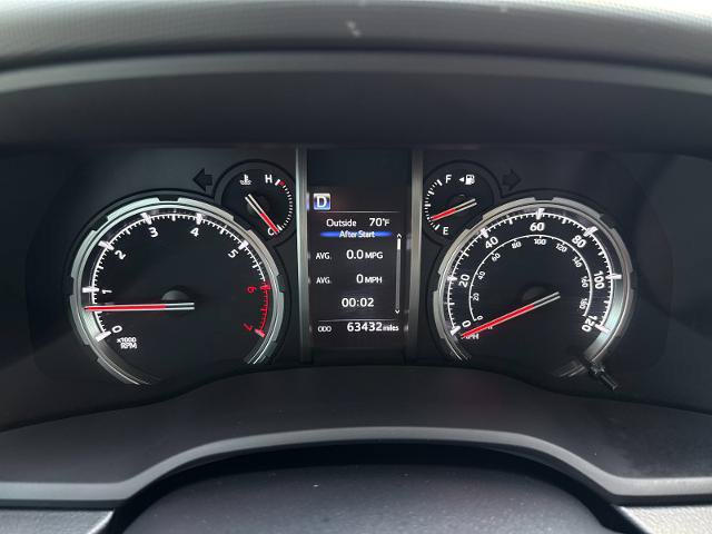Used 2022 Toyota 4Runner TRD Off-Road Premium AWD/4WD image 21