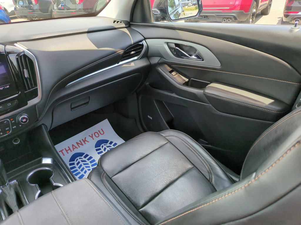 Used 2020 Chevrolet Traverse RS AWD/4WD image 19