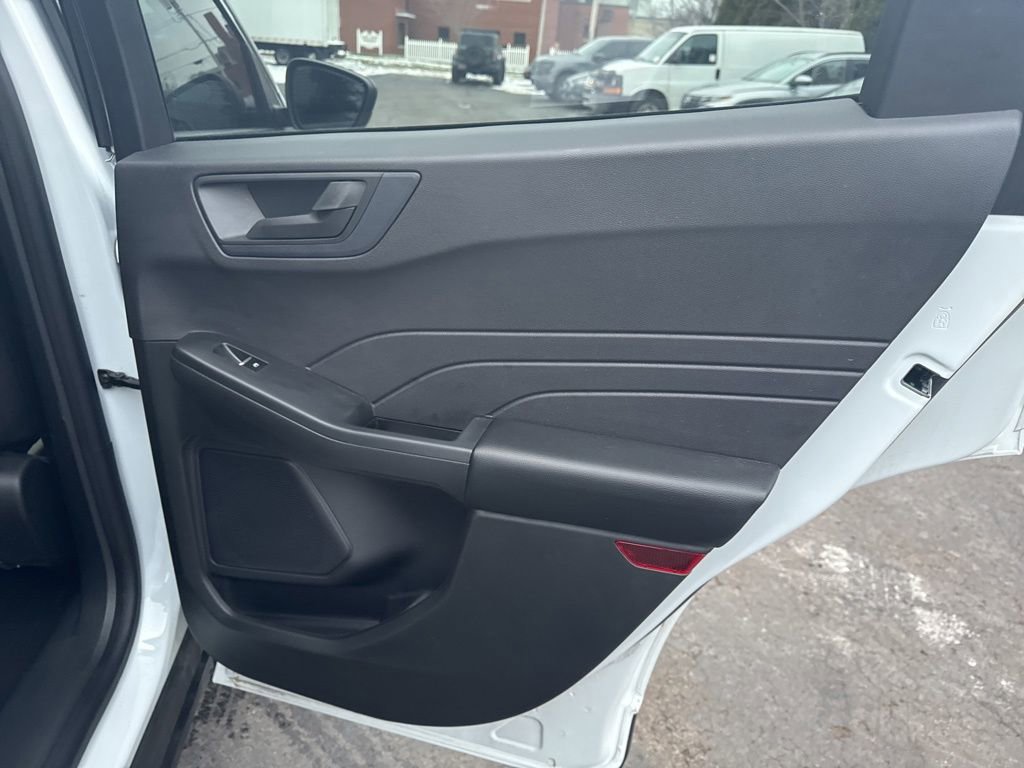 Certified 2022 Ford Escape SE image 28
