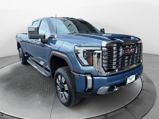 Used 2024 GMC Sierra 2500 Denali w/ Denali Reserve Package image 1