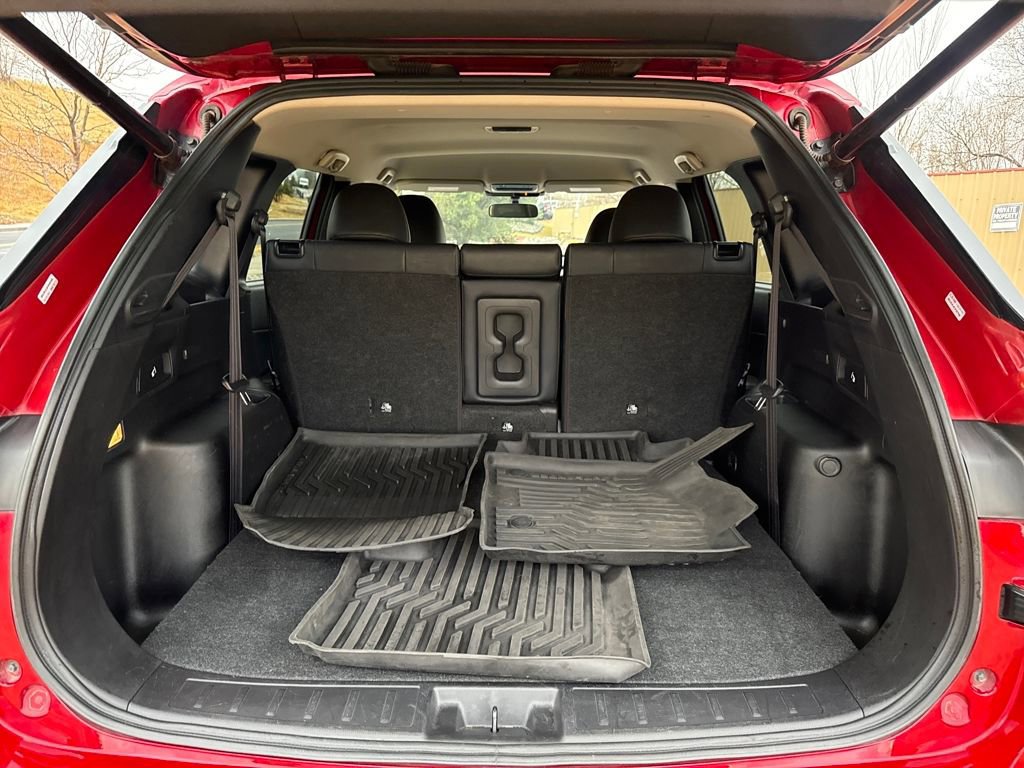 Used 2024 Mitsubishi Outlander SE image 9