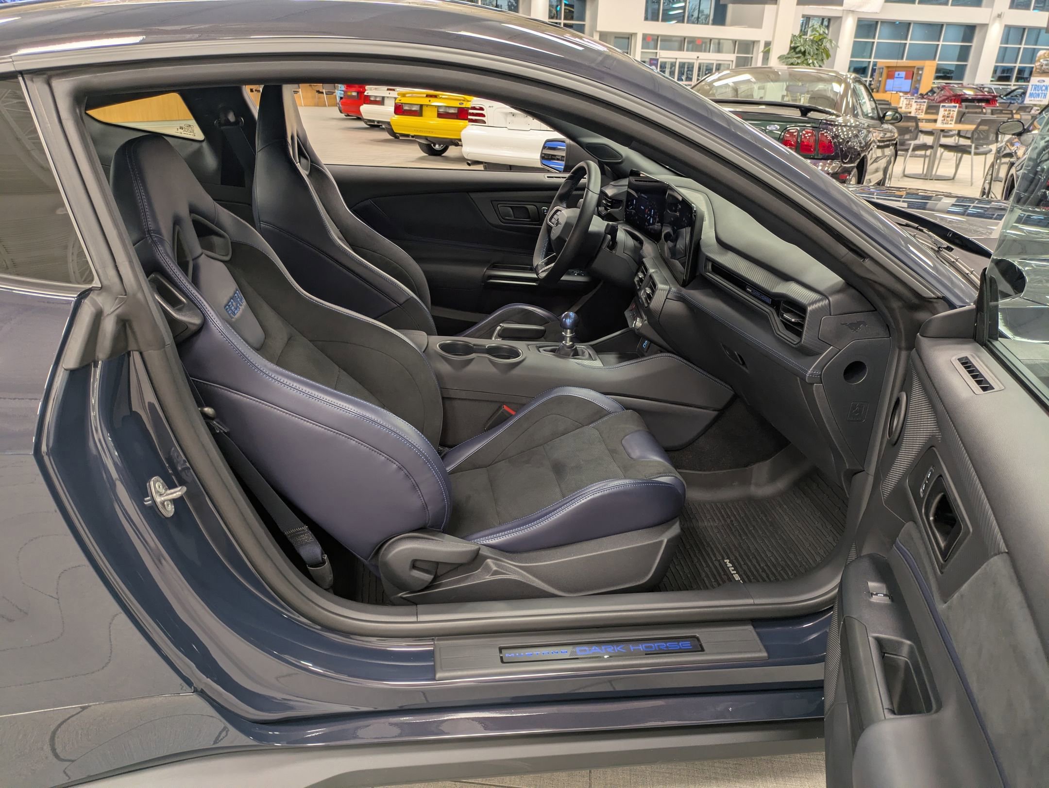 Certified 2025 Ford Mustang Dark Horse image 33