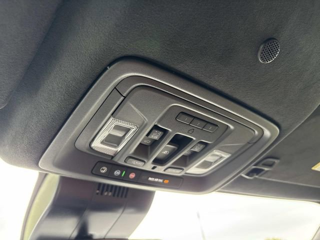 Used 2025 GMC Sierra 2500 Denali Ultimate AWD/4WD image 33