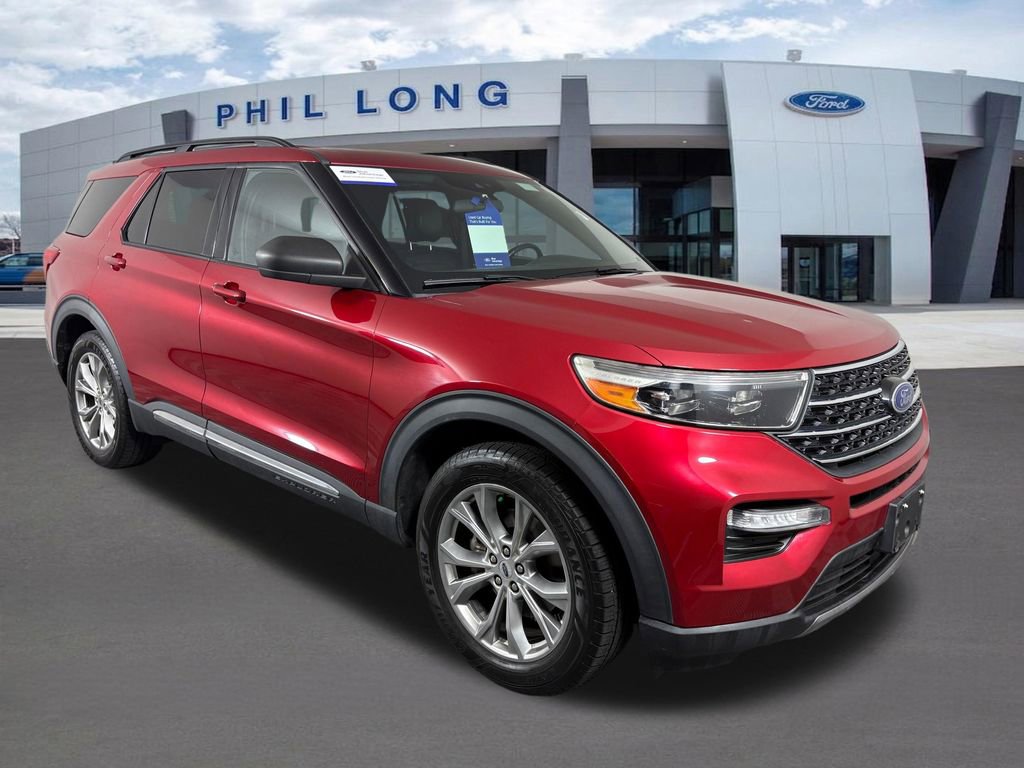 Certified 2020 Ford Explorer XLT w/ Equipment Group 202A AWD/4WD image 7