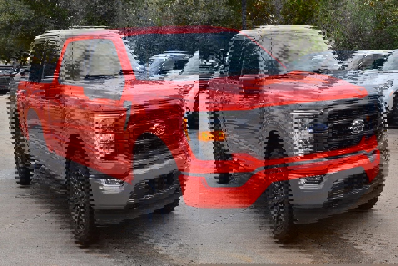 Certified 2022 Ford F150 XLT w/ Equipment Group 302A High image 12