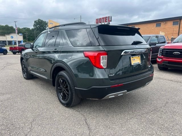 Certified 2024 Ford Explorer XLT w/ Equipment Group 202A AWD/4WD image 25