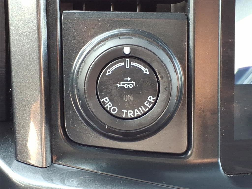 Certified 2022 Ford F150 XLT w/ Equipment Group 302A High image 18