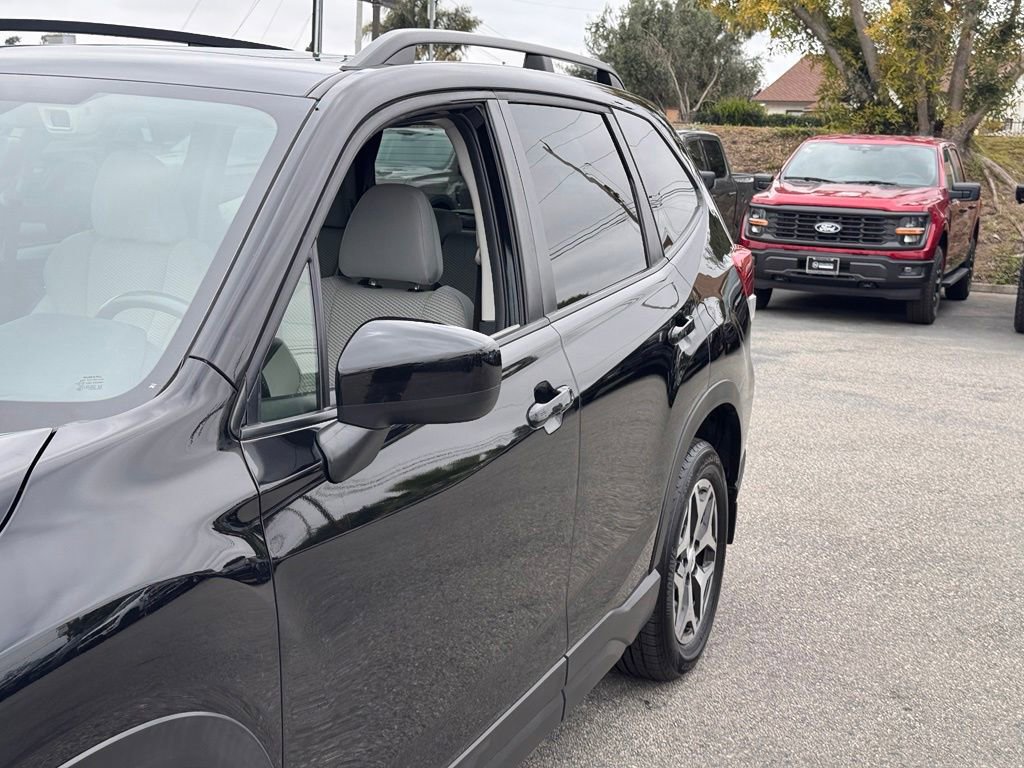 Used 2021 Subaru Forester Premium w/ Popular Package #1 AWD/4WD image 8