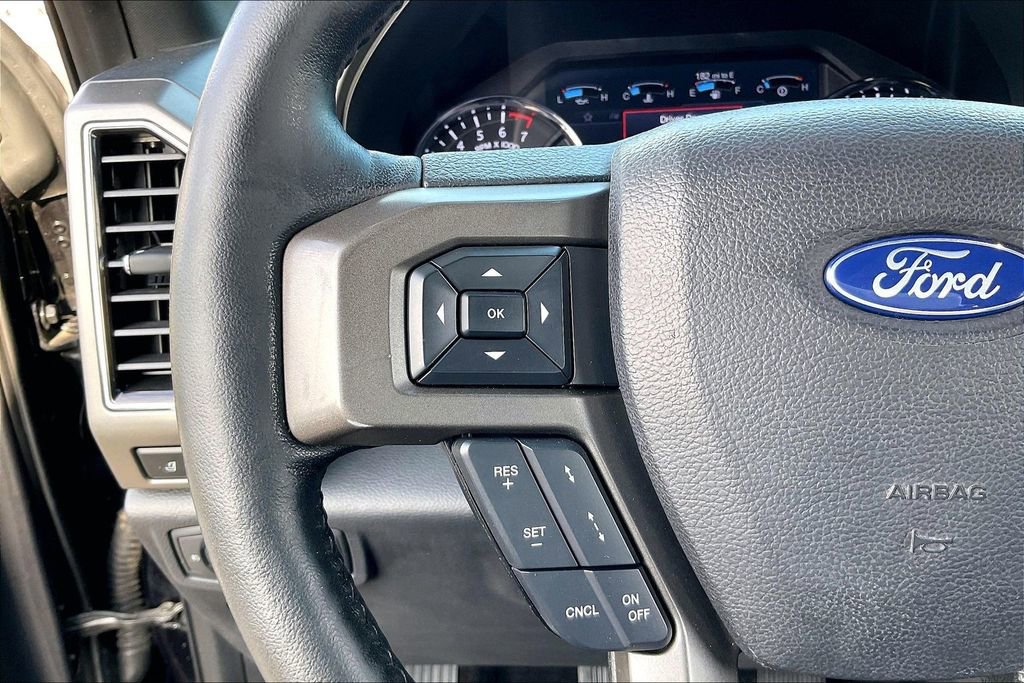 Certified 2019 Ford Expedition XLT w/ Equipment Group 202A image 15