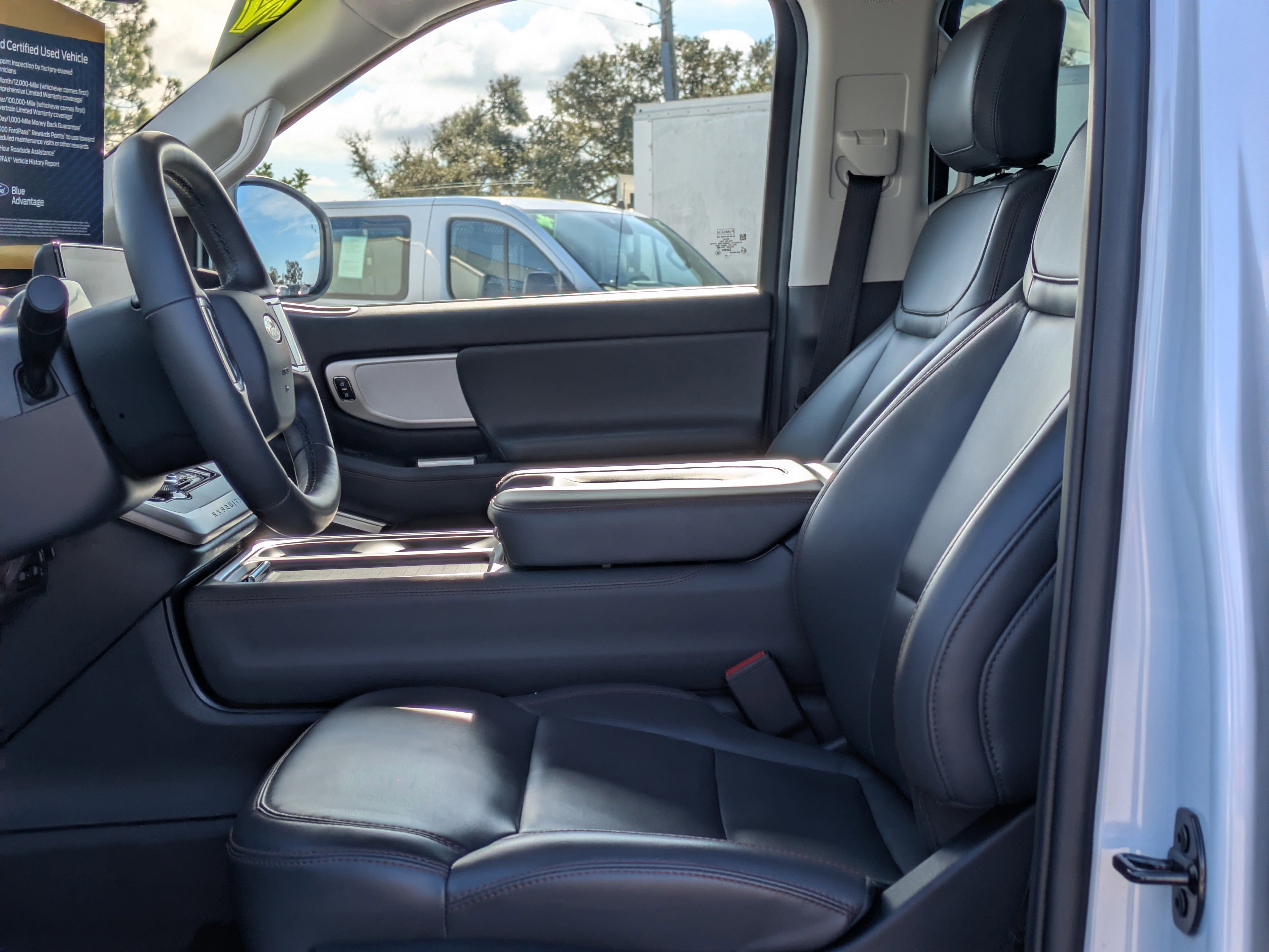 Certified 2025 Ford Expedition Max Active image 24