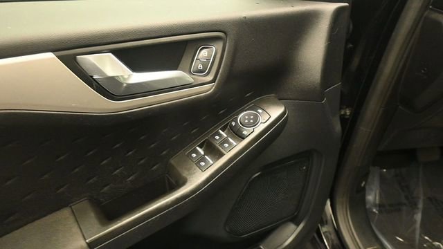 Certified 2020 Ford Escape SE AWD/4WD image 13