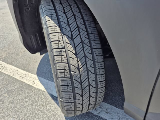 Used 2025 Hyundai Kona SEL FWD image 9