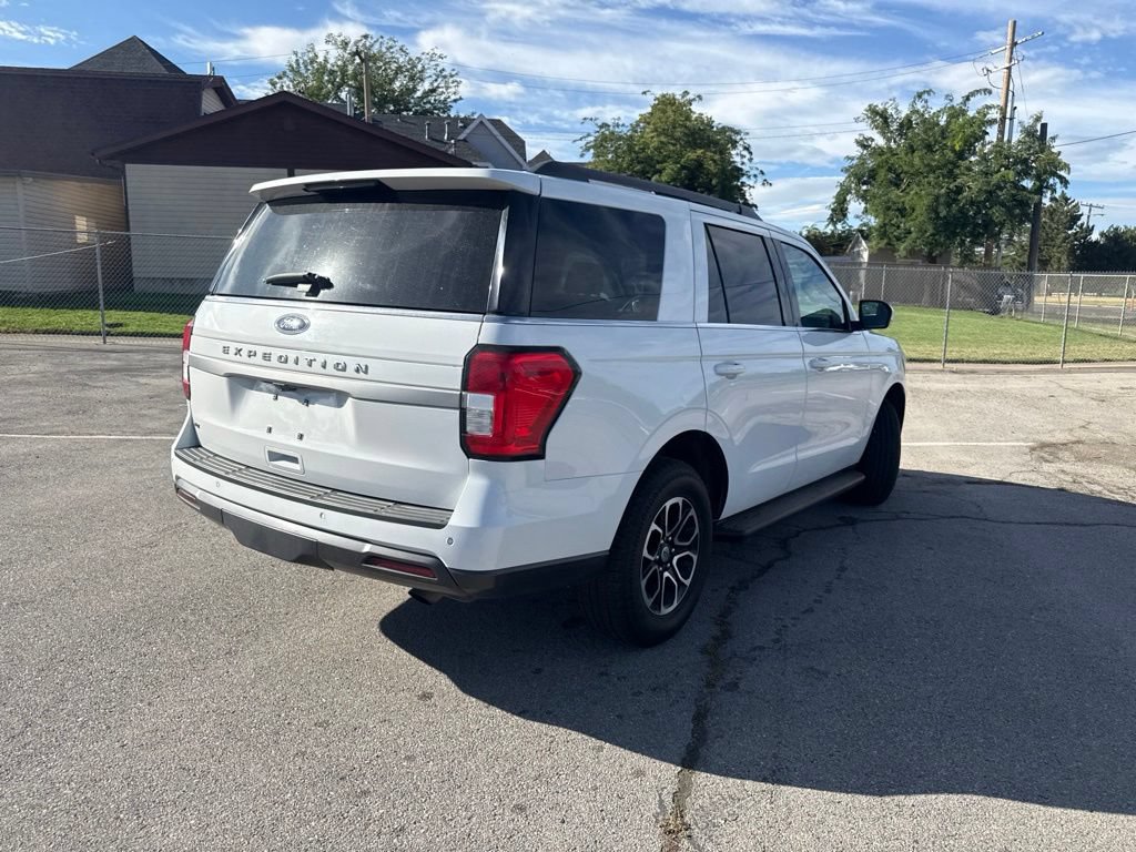 Certified 2024 Ford Expedition XLT AWD/4WD image 6