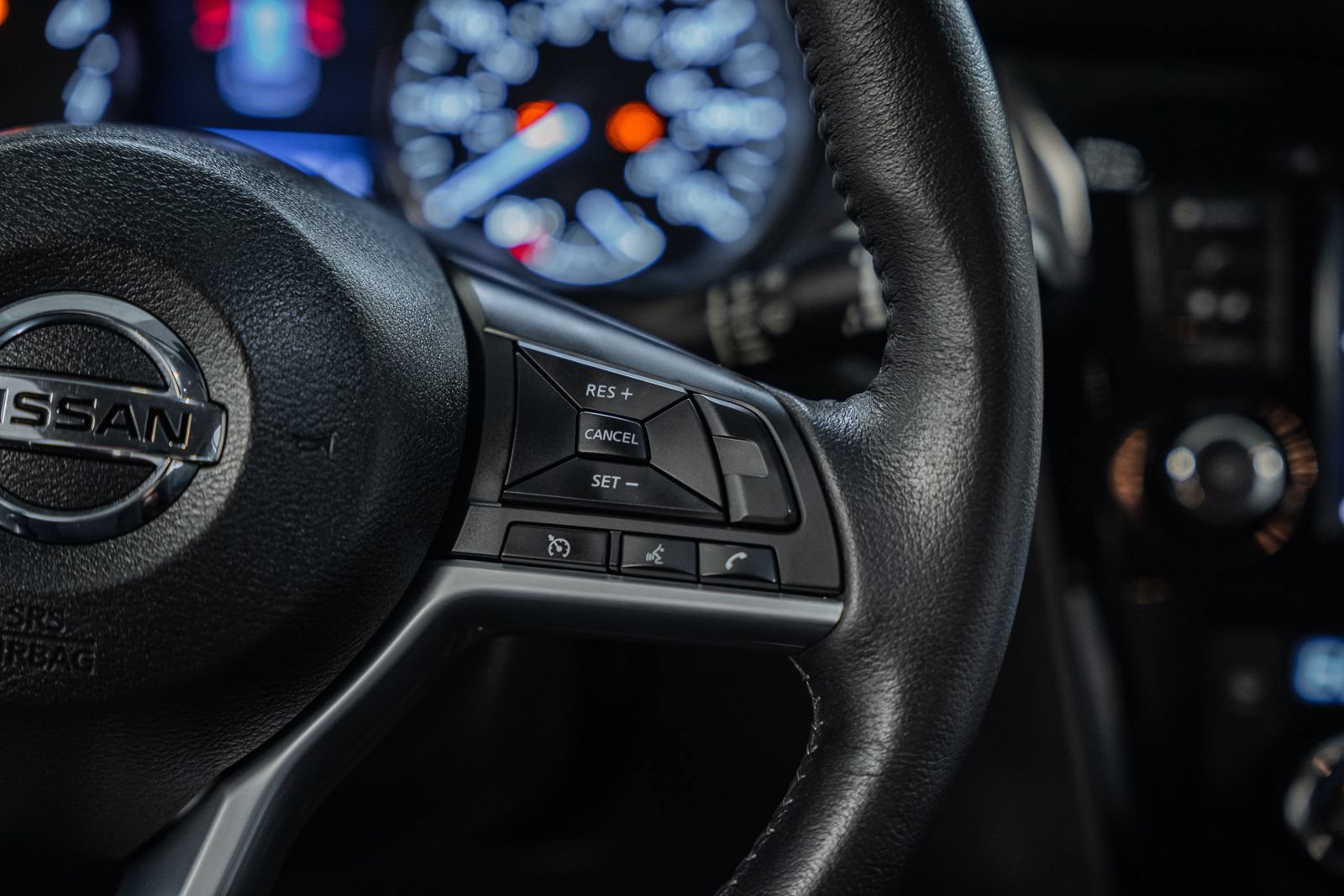 Used 2020 Nissan Rogue SV FWD image 29