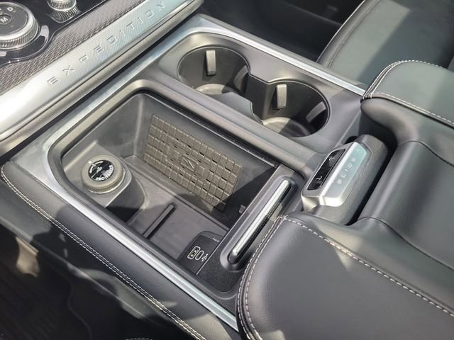 Certified 2025 Ford Expedition Max Platinum w/ Stealth Performance Package AWD/4WD image 23