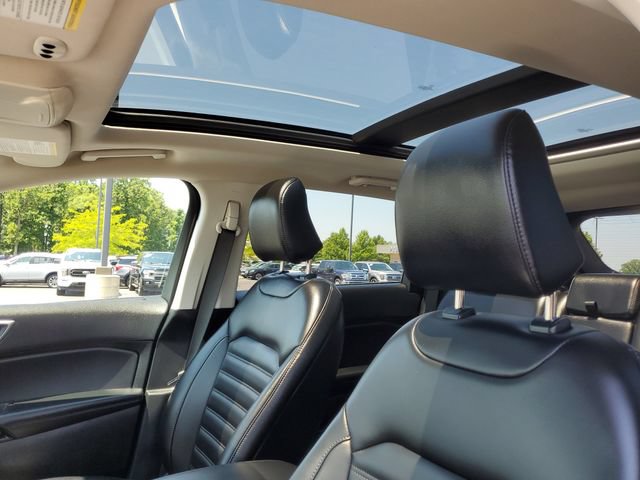 Certified 2024 Ford Edge SEL w/ Convenience Package AWD/4WD image 9