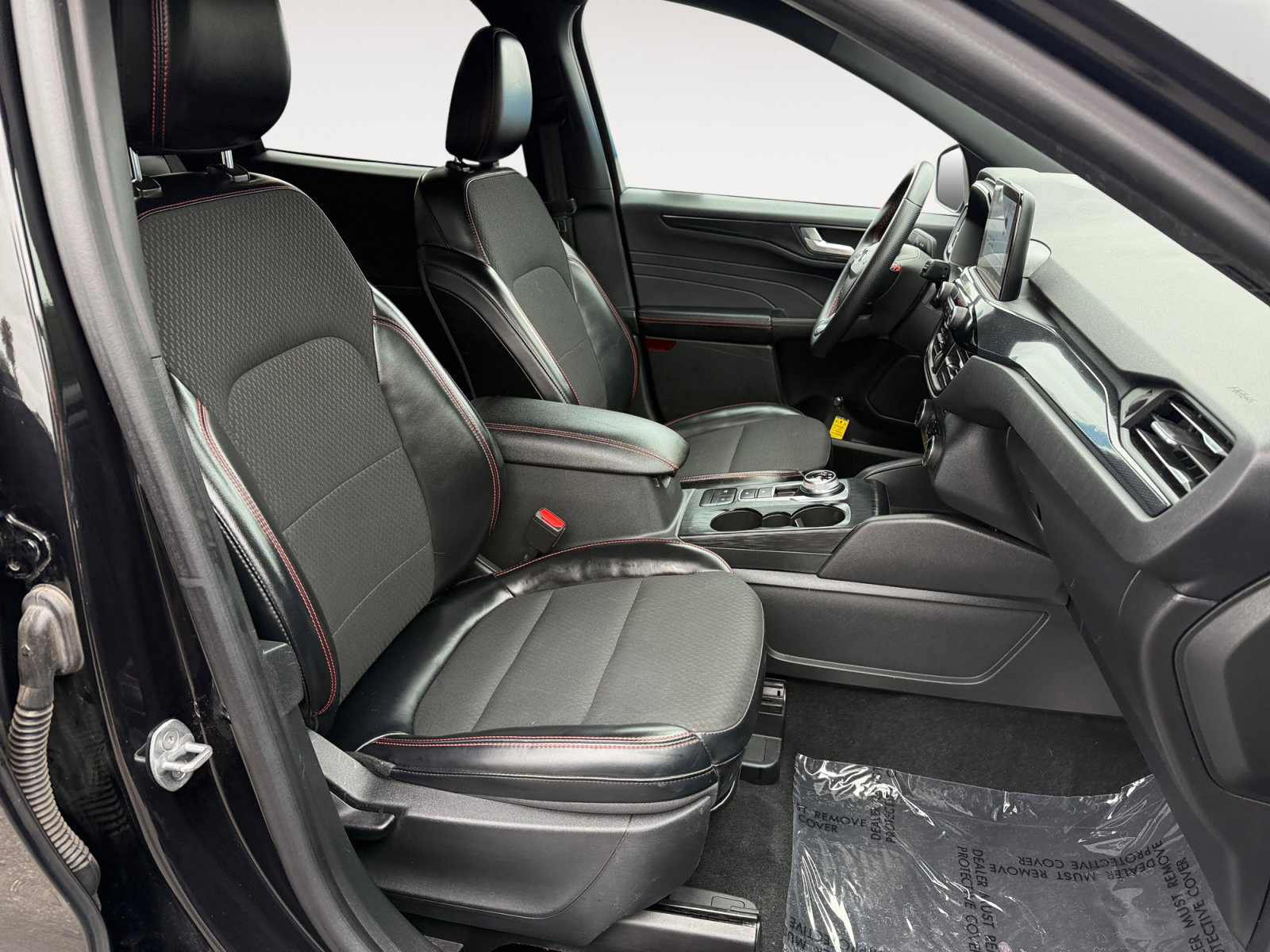 Certified 2024 Ford Escape ST-Line FWD image 19