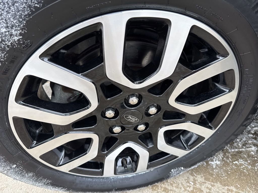 Certified 2024 Ford Maverick Lariat image 35