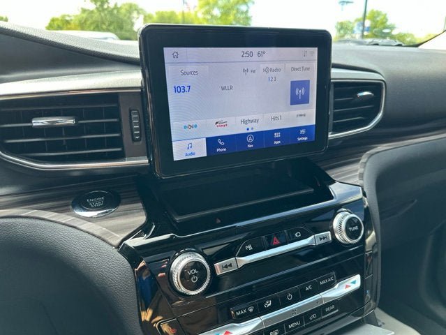 Certified 2022 Ford Explorer Limited w/ Equipment Group 301A AWD/4WD image 17