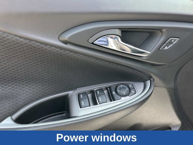 Used 2024 Chevrolet Malibu LT FWD image 25