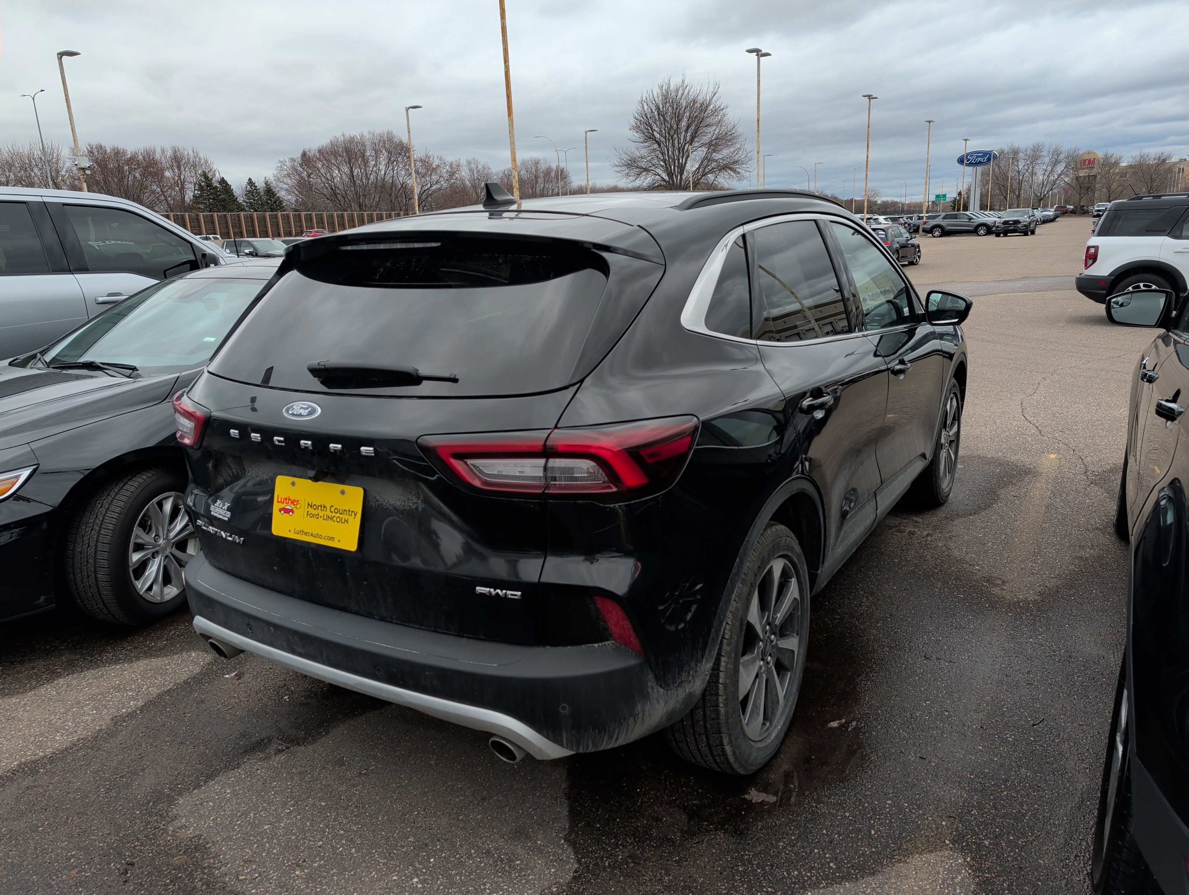 Certified 2024 Ford Escape Platinum image 3