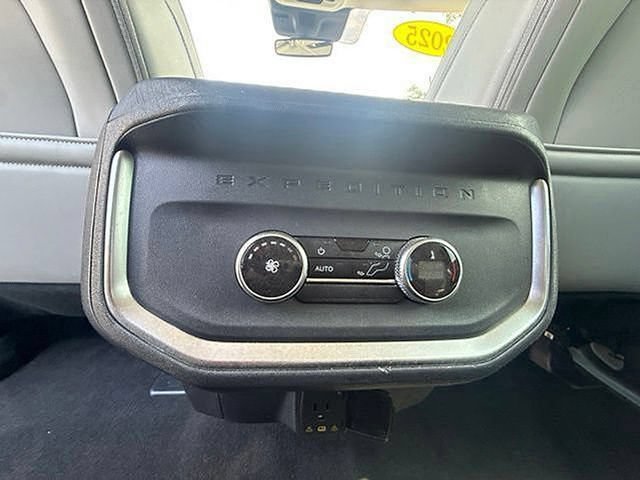 Certified 2025 Ford Expedition Active AWD/4WD image 24