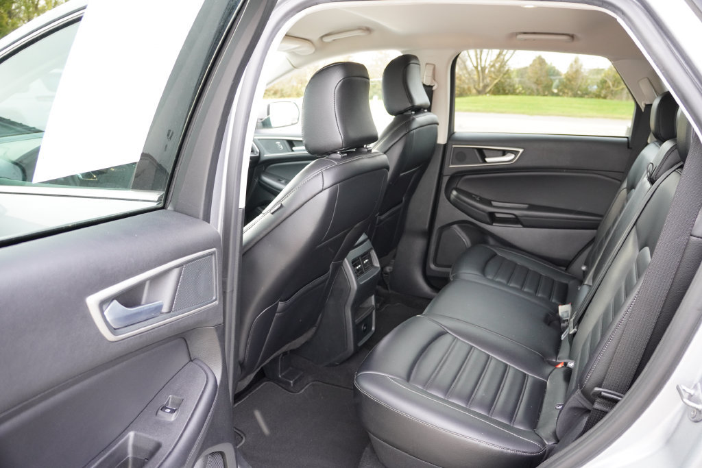 Certified 2024 Ford Edge SEL AWD/4WD image 16
