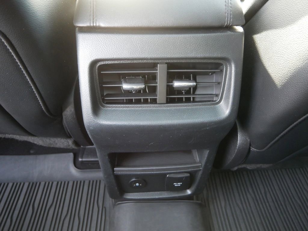 Certified 2022 Ford Edge SEL w/ Convenience Package image 17