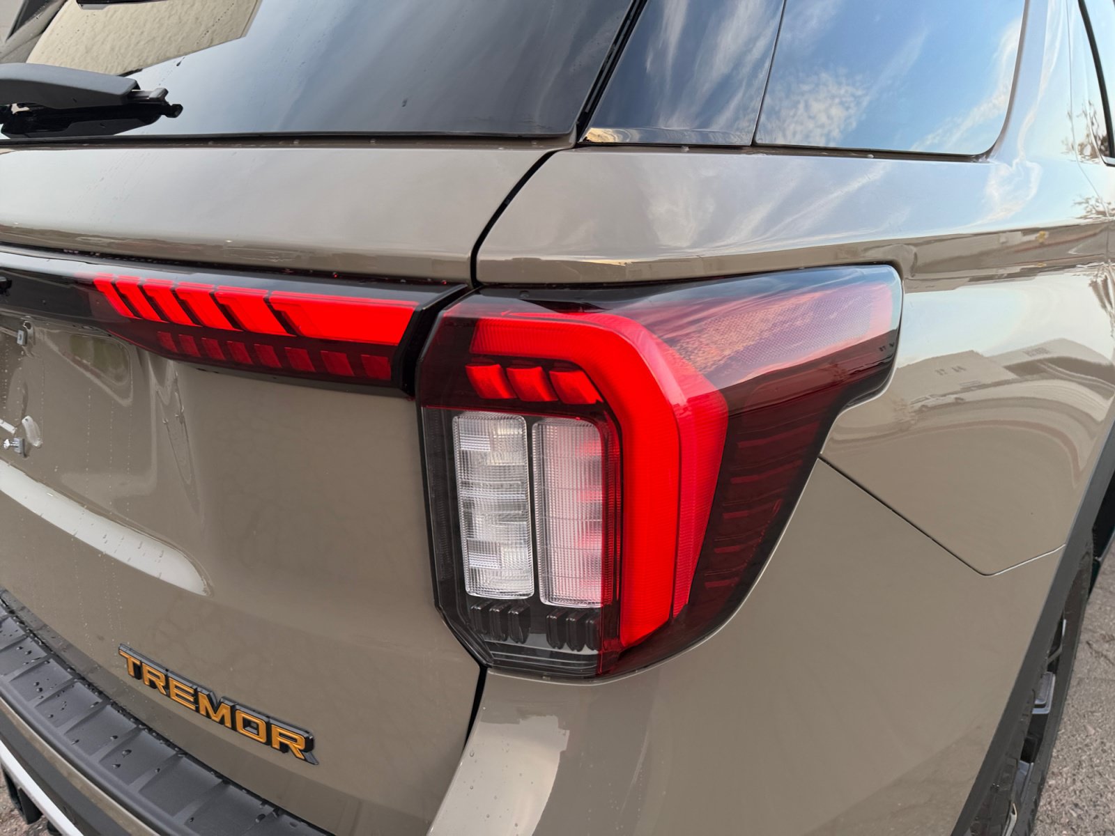 Certified 2026 Ford Explorer Tremor w/ Tremor Ultimate Package AWD/4WD image 31