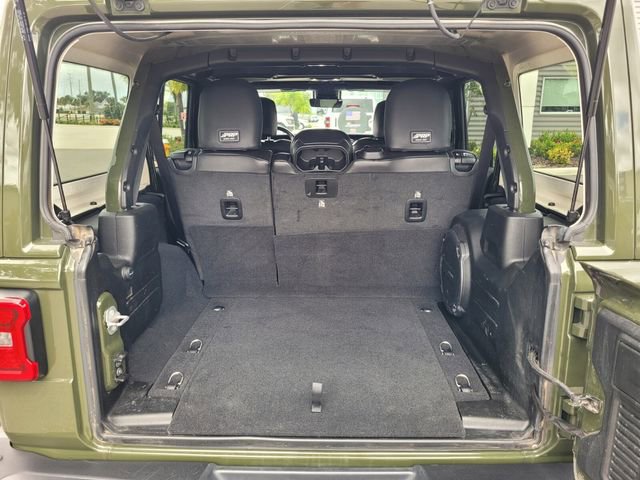 Used 2022 Jeep Wrangler Unlimited Rubicon w/ Trailer Tow Package image 19
