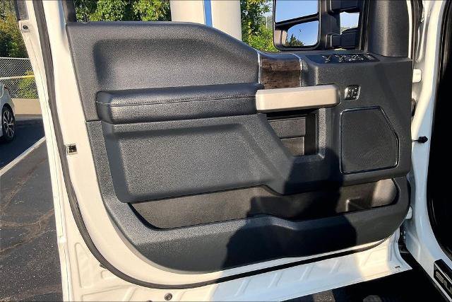 Certified 2022 Ford F350 Lariat w/ Tremor Off-Road Package AWD/4WD image 22