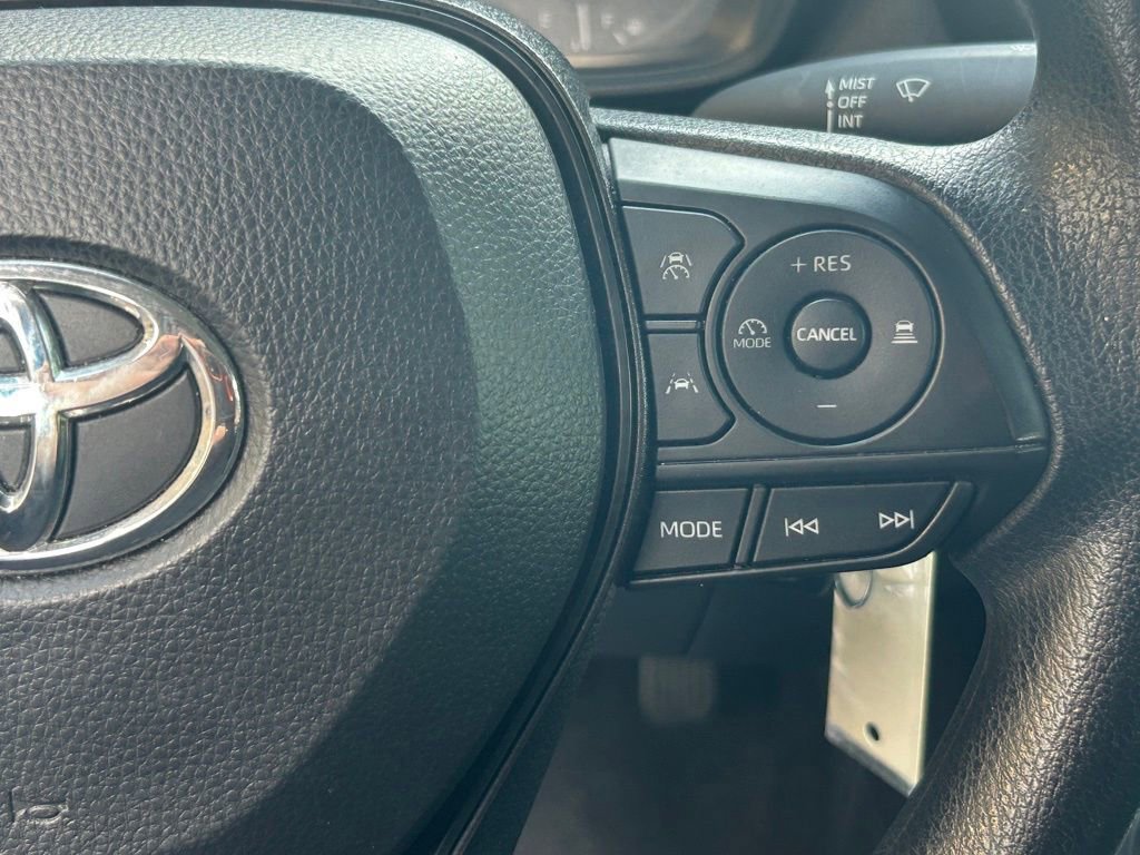 Used 2024 Toyota Corolla LE image 34
