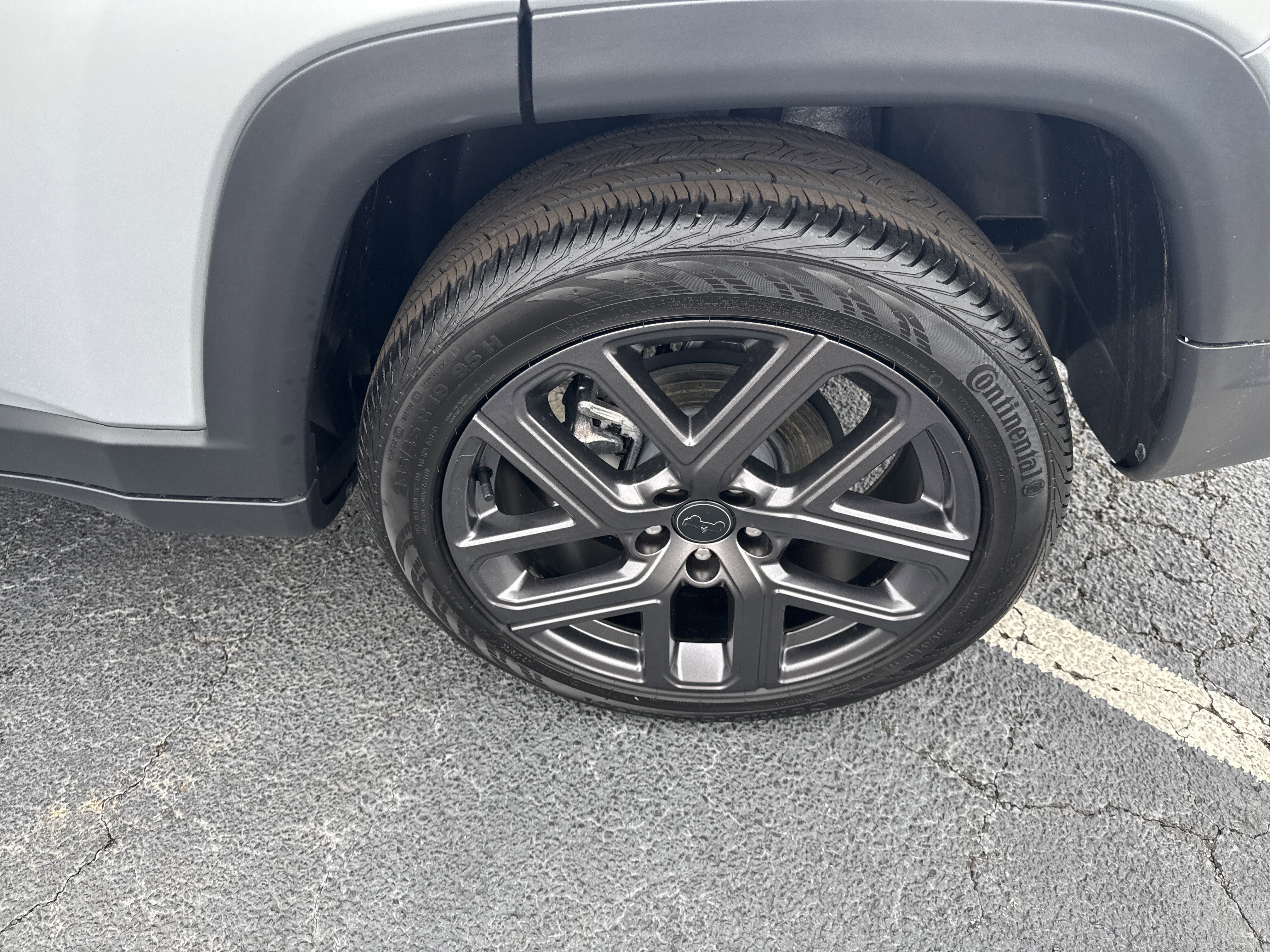 Used 2025 Jeep Compass Limited w/ Sun & Sound Group image 19