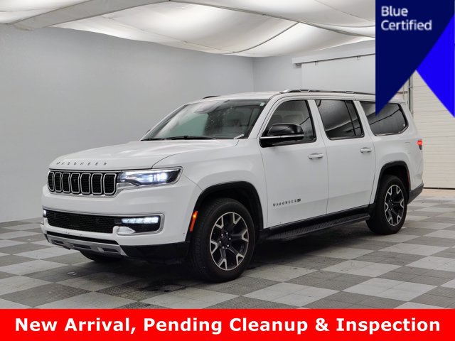 Used 2025 Jeep Wagoneer L Series III AWD/4WD image 1