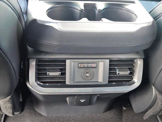 Certified 2025 Ford F150 Platinum w/ Equipment Group 702A High AWD/4WD image 17